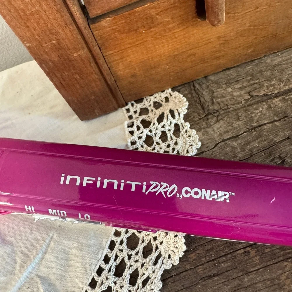 InfinitiPro by Conair Steam Flat Iron Pink Ceramic Hair Straightener Adjustable